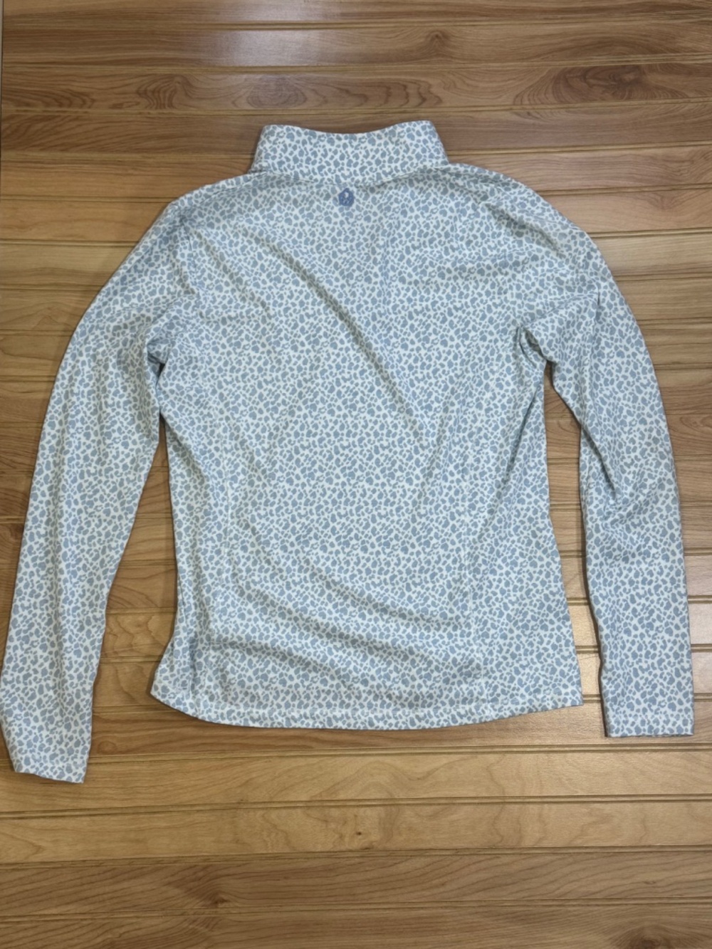 TASC Blue Leopard Performance 1/4 zip pullover - Picture 6 of 7